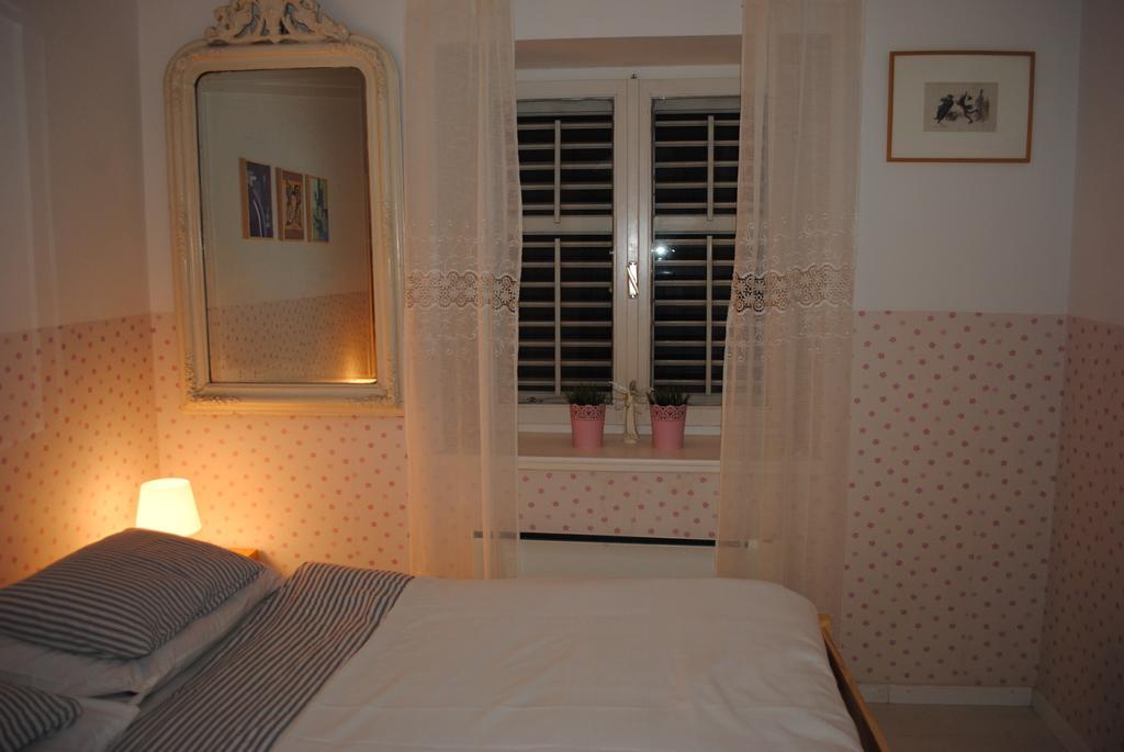 Apartment Optimist Makarska Rum bild