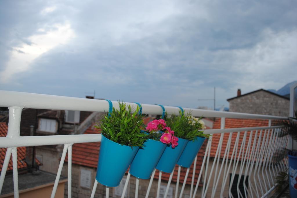 Apartment Optimist Makarska Rum bild